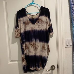Lucy Love Oversized Tunic Tie Dye Tee